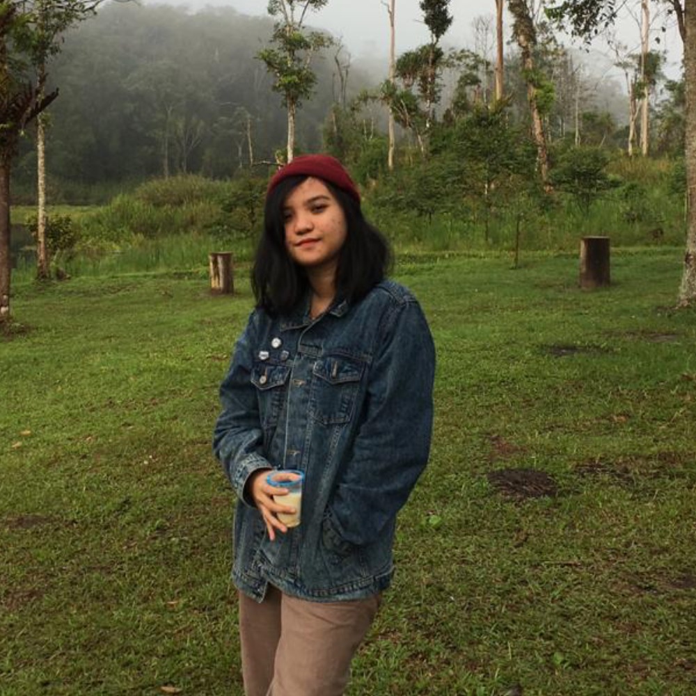 Meet your Posher, Risqi